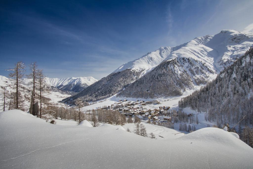 Panorama Samnaun Aparthotel Buitenkant foto