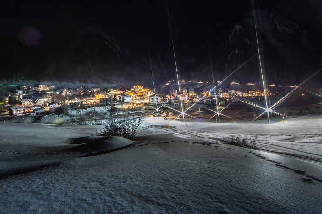 Panorama Samnaun Aparthotel Buitenkant foto