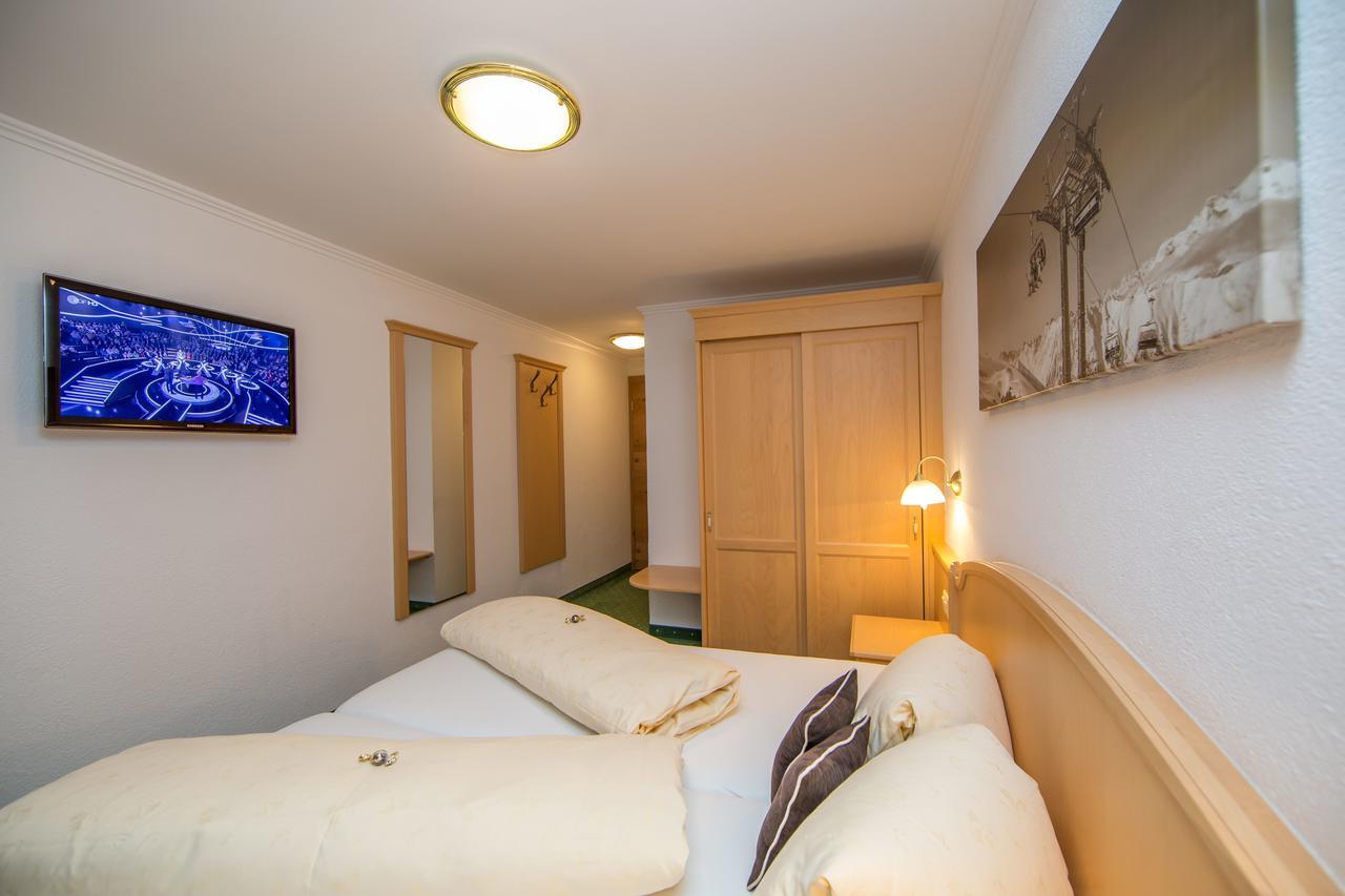 Panorama Samnaun Aparthotel Buitenkant foto
